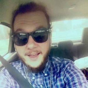 Meet your Posher, Larry